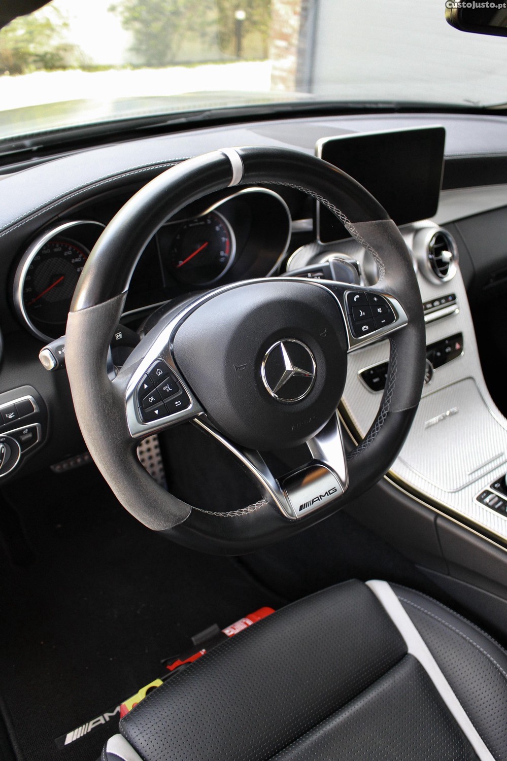 Mercedes-Benz C 63 AMG S — fotografia 2