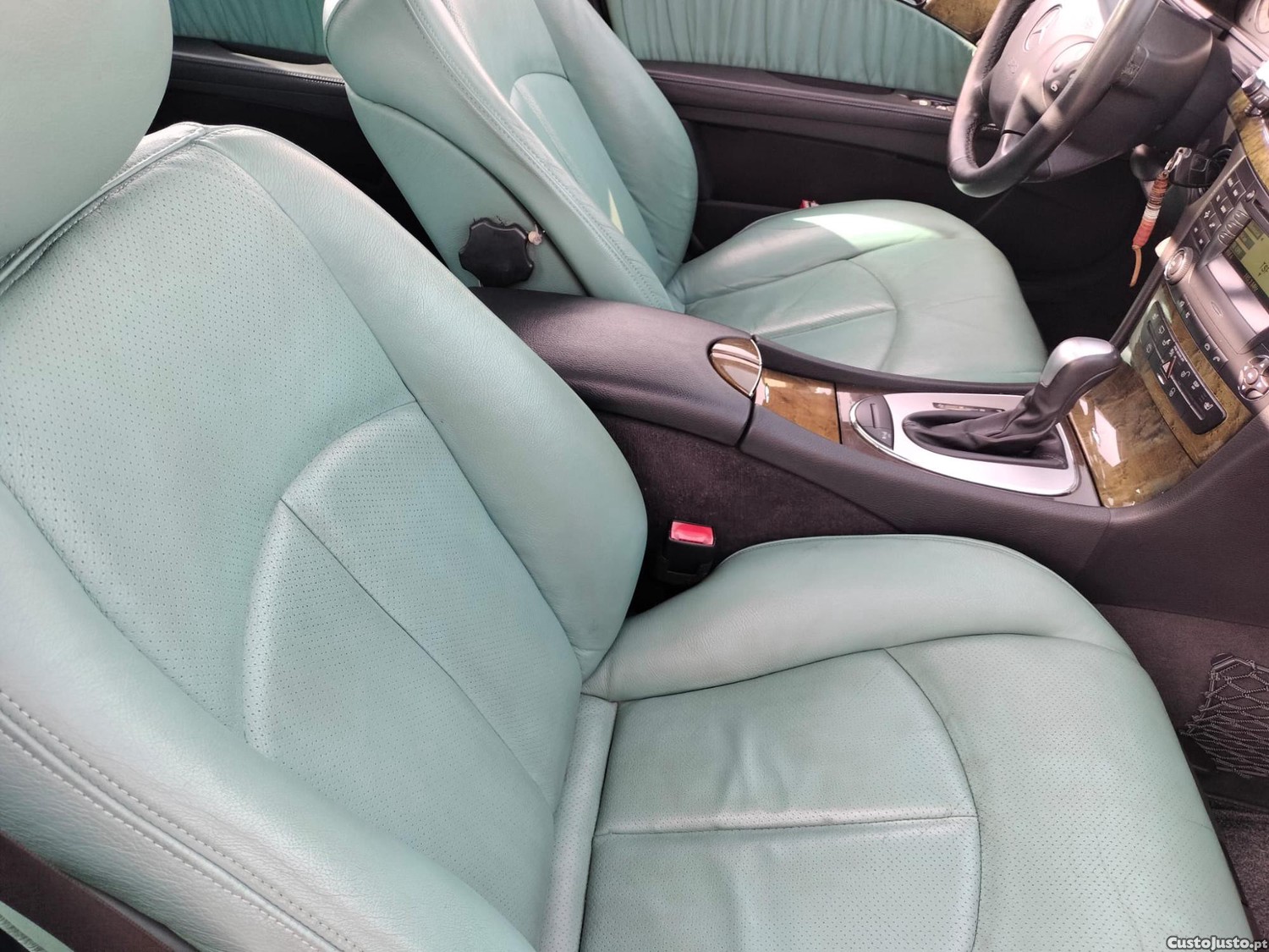 Mercedes-Benz E 220 CDI Avantgarde (caixa automática) — fotografia 4