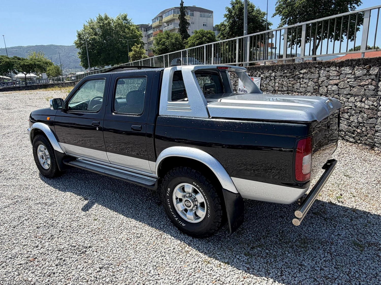 Nissan Navara 2.5TDi 4x4 5LUG - 00 foto 4