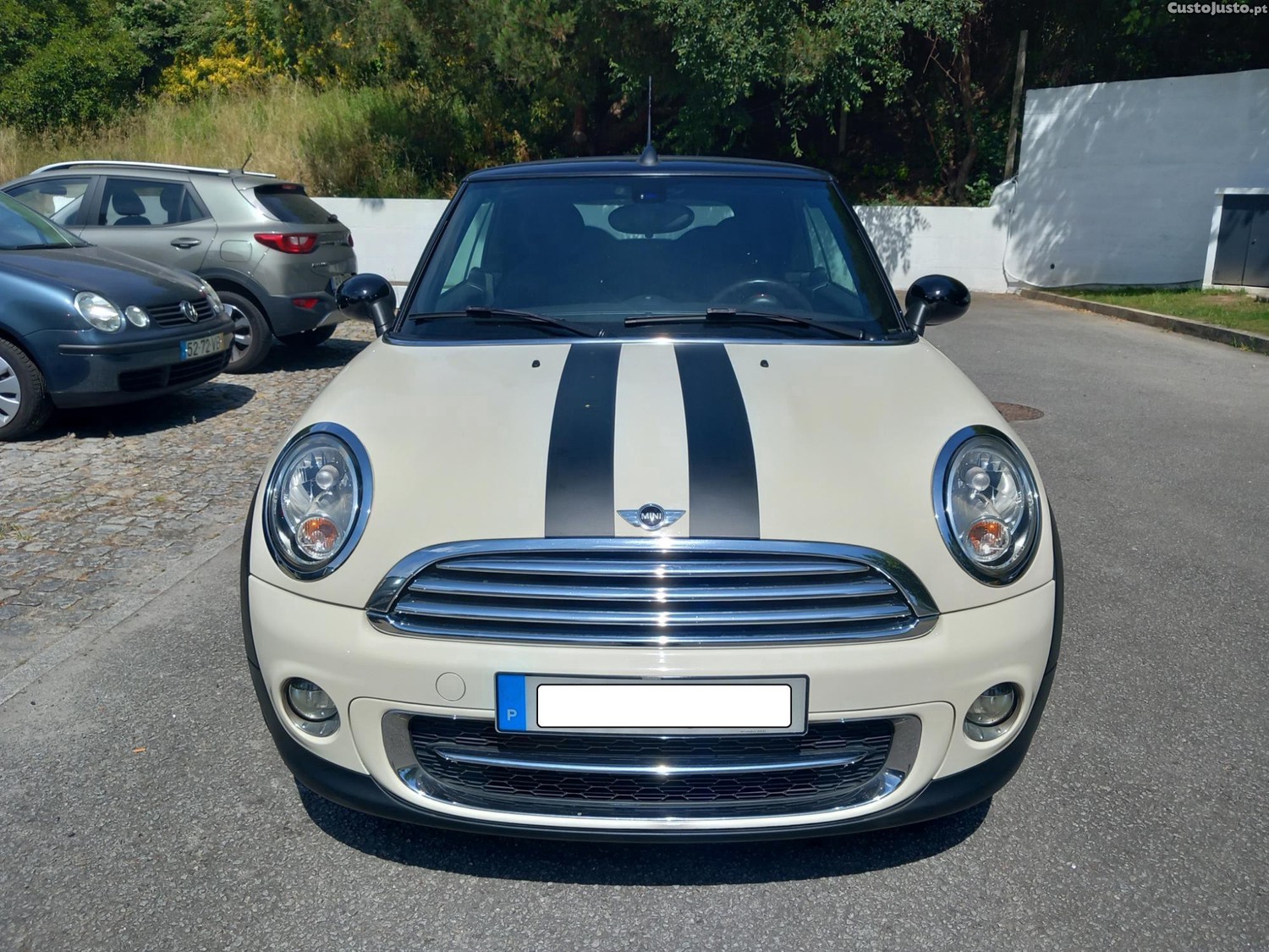 MINI Cabrio Cooper D — photo 4