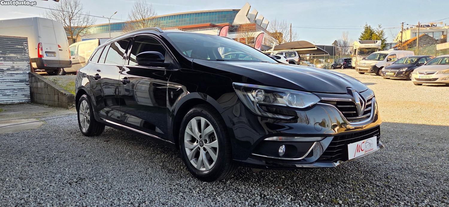 Renault Mégane Sport Tourer Limited 115Cv — fotografia 10