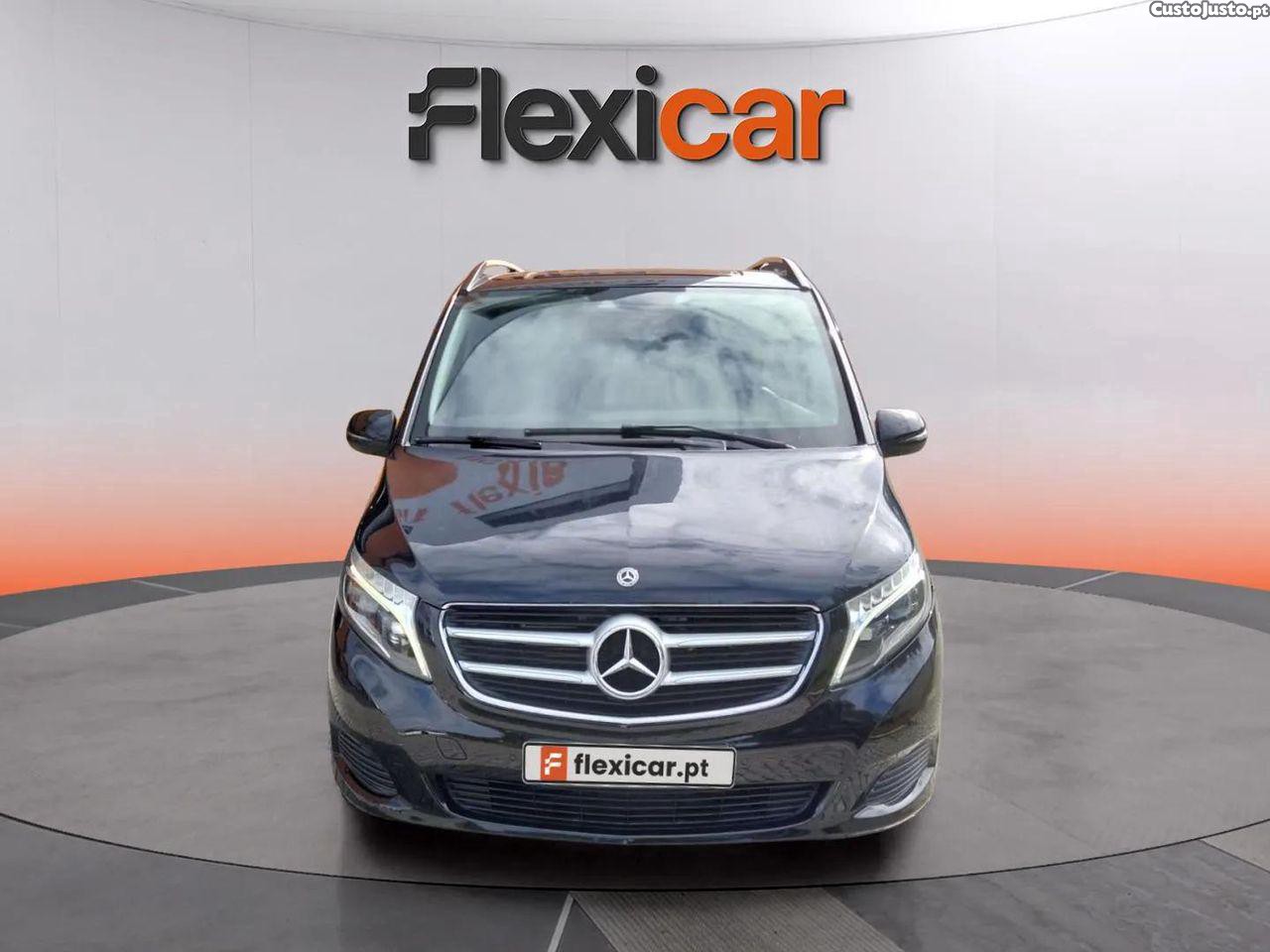 Mercedes-Benz V 220 d Longo Avantgarde Aut. - 18 foto 2