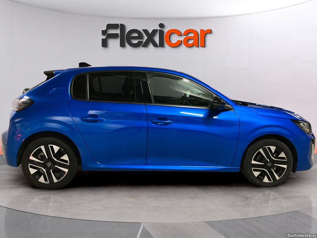 Peugeot 208 1.2 PureTech Allure — fotografia 18