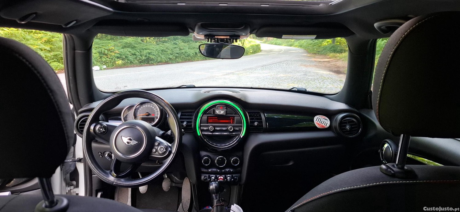 MINI Cooper D — fotografia 4