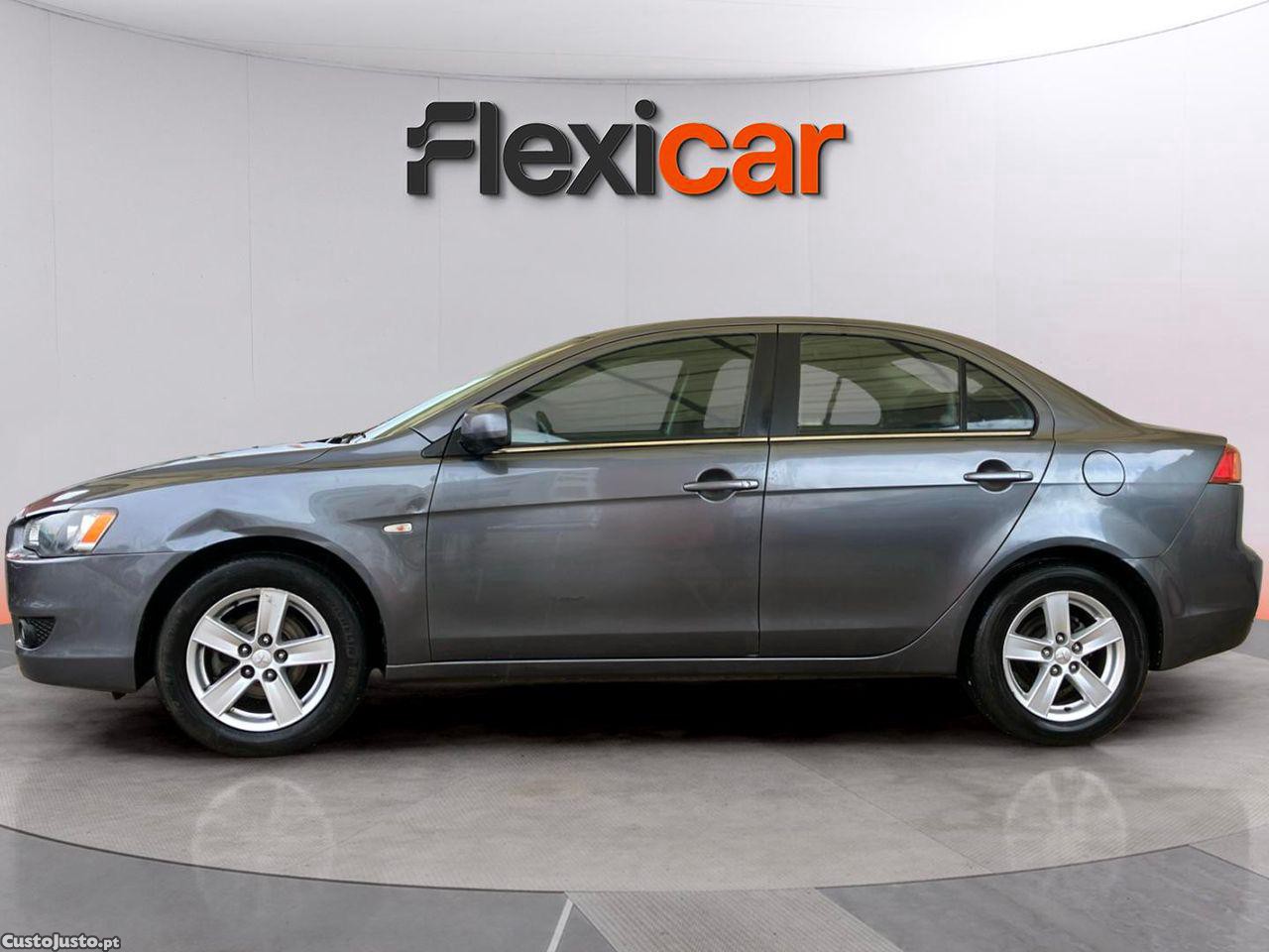 Mitsubishi Lancer 1.5 Invite - 09 foto 5
