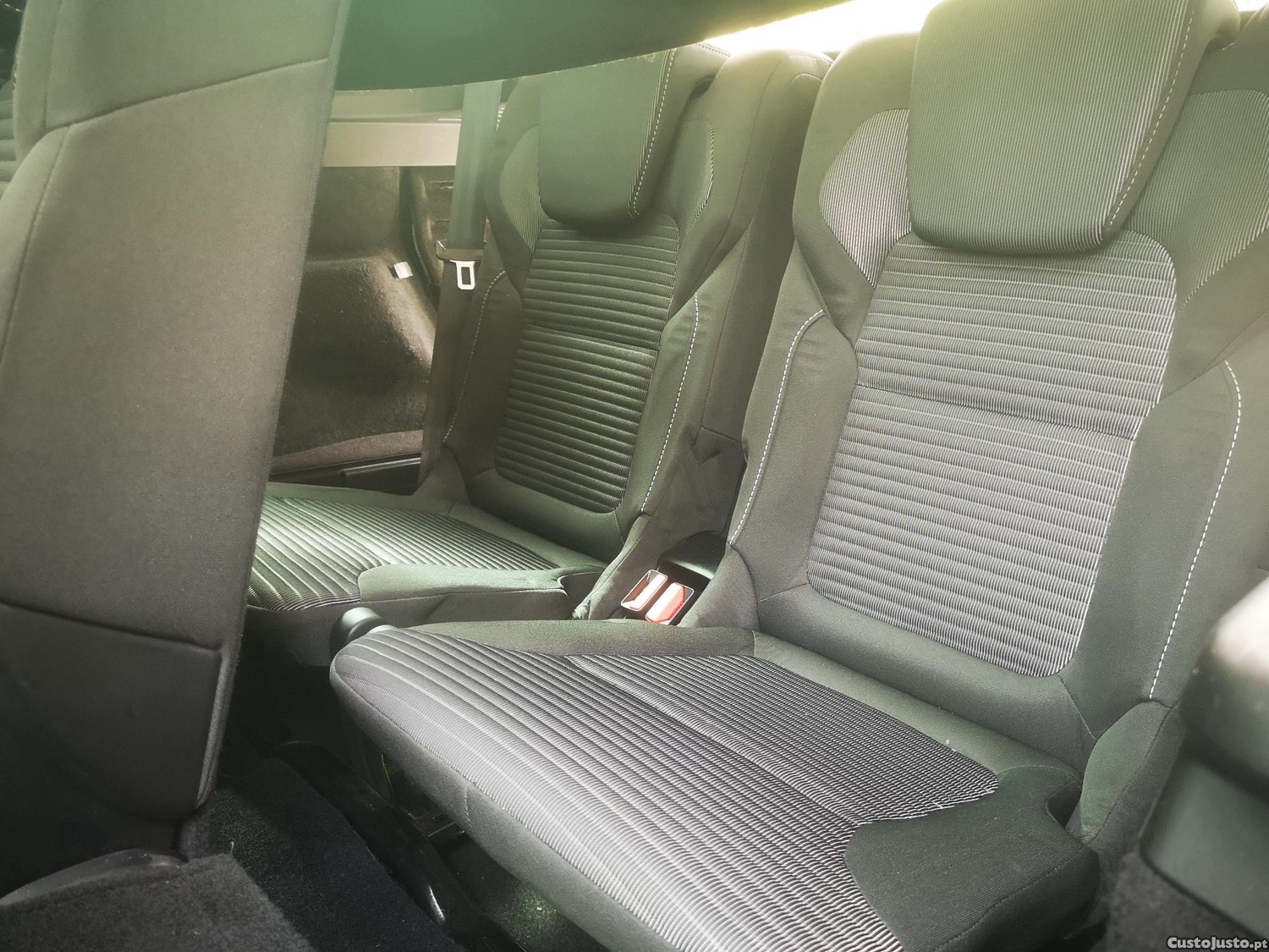 Renault Grand Scénic 1.6 DCI 130cv Intens - 7 lugares - Teto Panorâmico - C/ Garantia - — fotografia 10