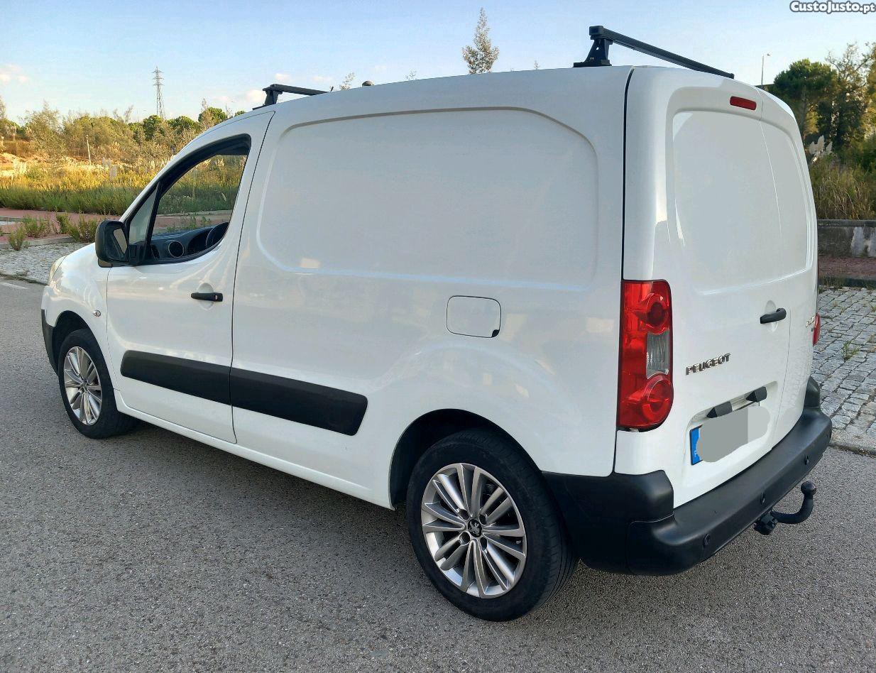 Peugeot Partner 1.6 hdi 90 cv — fotografia 9