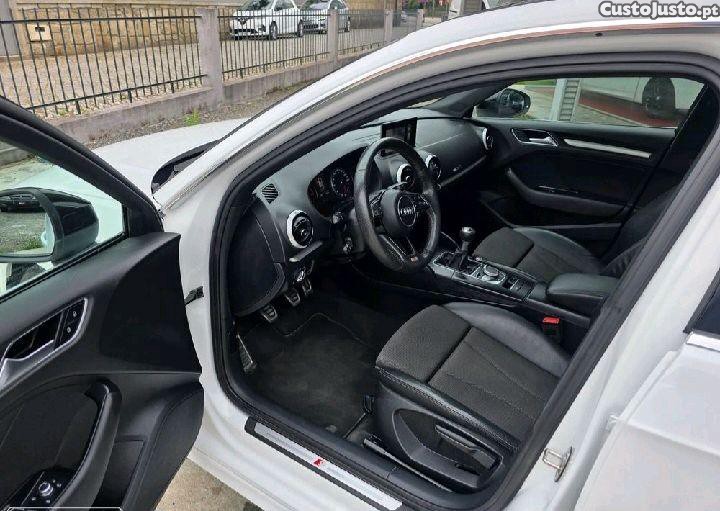 Audi A3 1.6 TDi S-Line - 19 foto 4