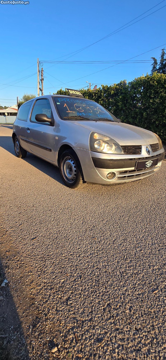Renault Clio Storia - 05 foto 3