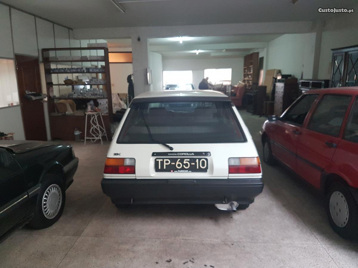 Toyota Corolla 3 portas - 88 — photo 5