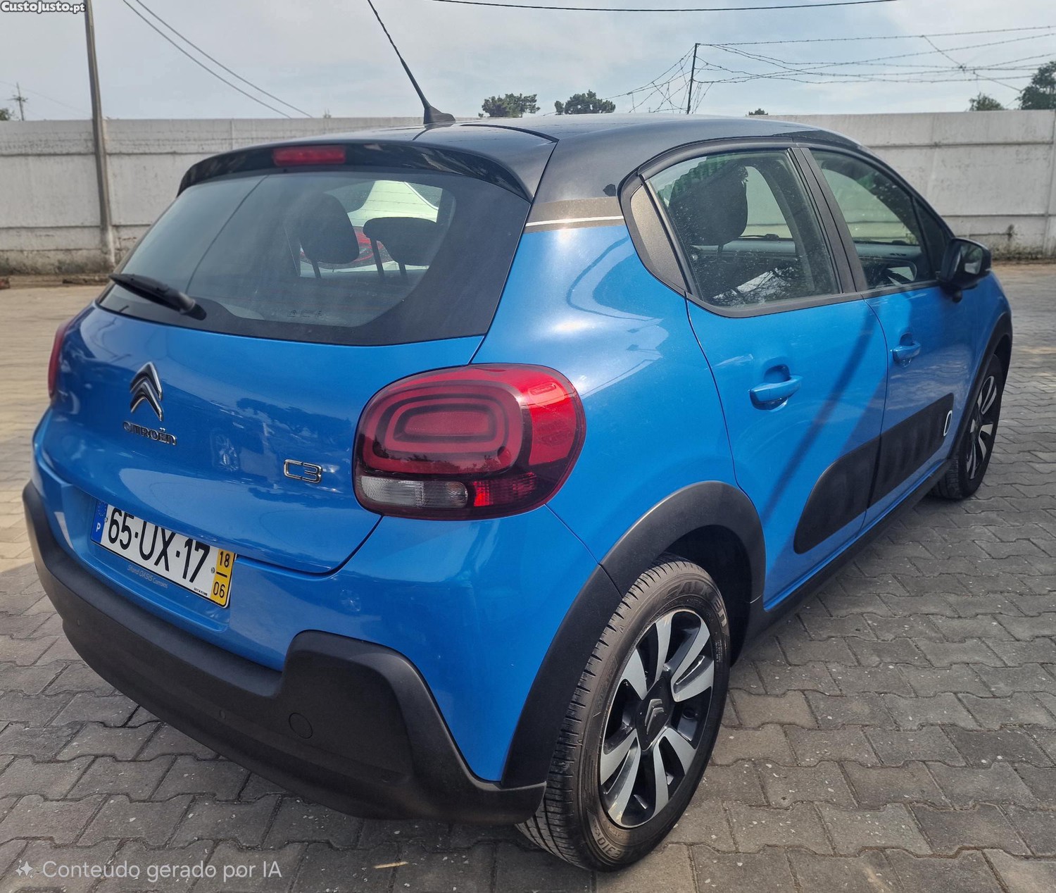 Citroën C3 1.2 PureTech Shine — fotografia 9