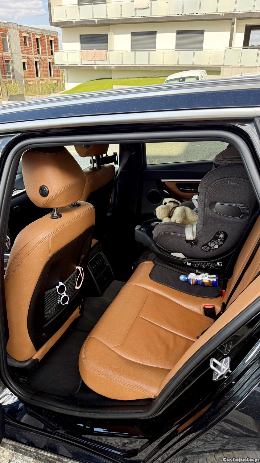 BMW 320 BMW 320d Touring Sport Line Automática F31 320d Efficient Dynamics — photo 2