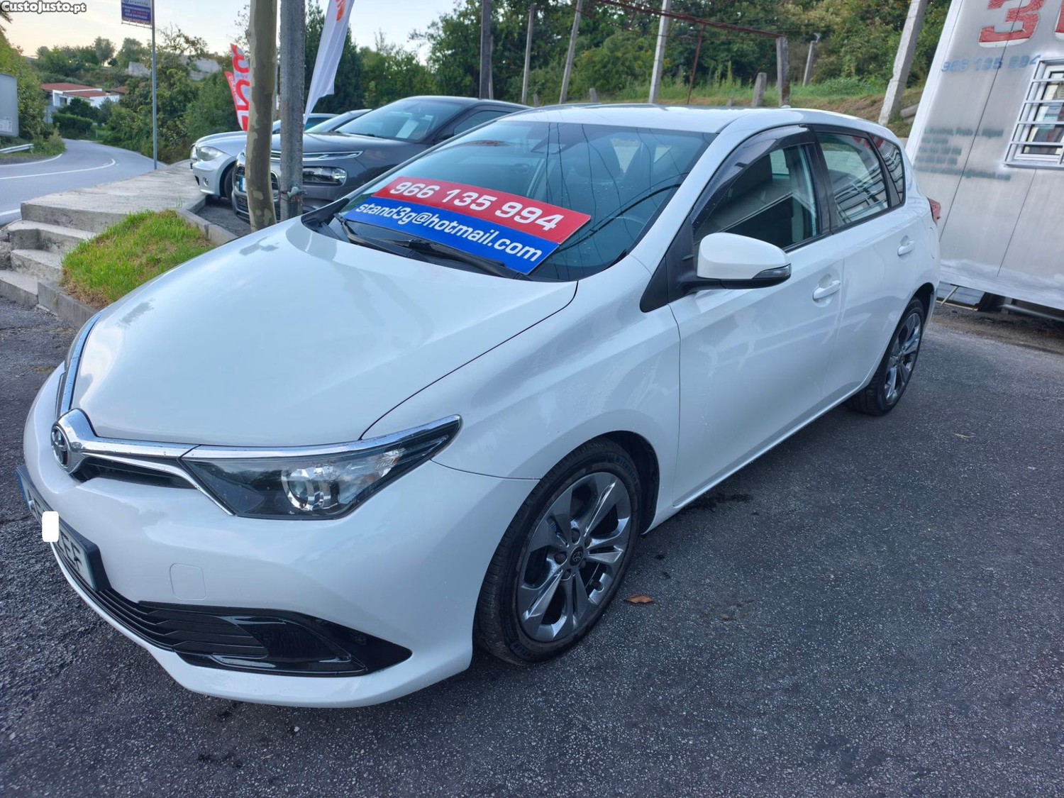 Toyota Auris 1.4 D-4D - 17 foto 2