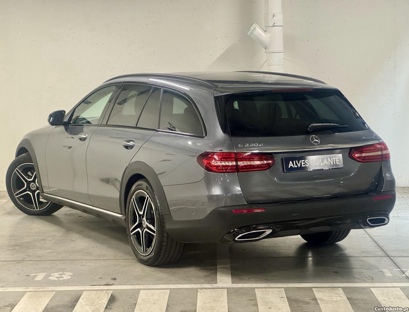 Mercedes-Benz E 220 d Avantgarde 4Matic All-Terrain — fotografia 14