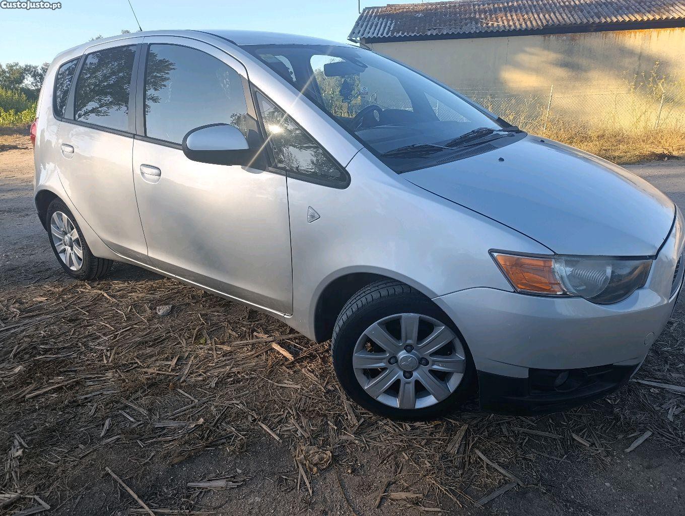Mitsubishi Colt 1.3 — photo 5