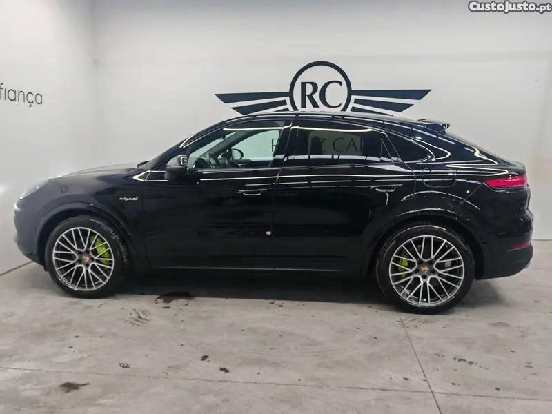 Porsche Cayenne E-Hybrid - 22 foto 4