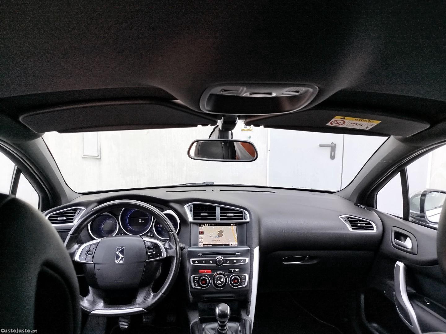 Citroën DS4 1.2 PureTech So Chic — photo 5
