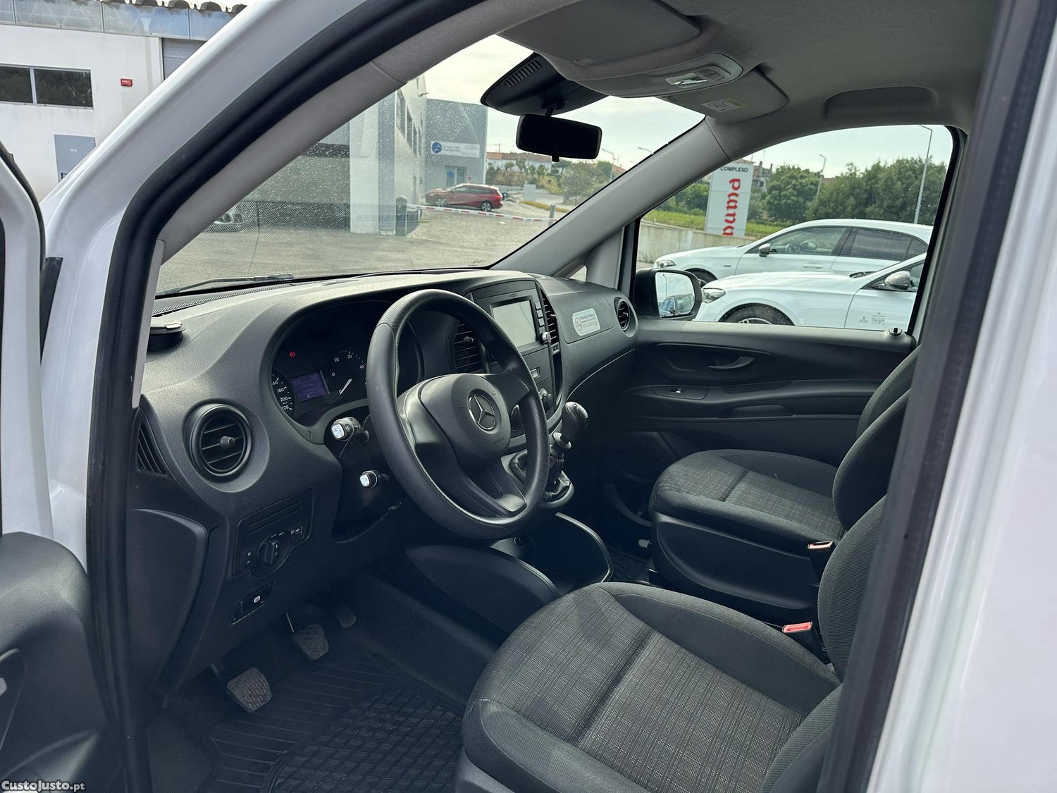 Mercedes-Benz Vito 114 d — fotografia 3