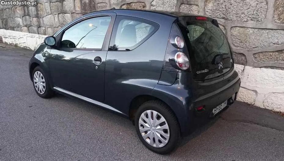 Citroën C1 1.0 - 13 foto 2