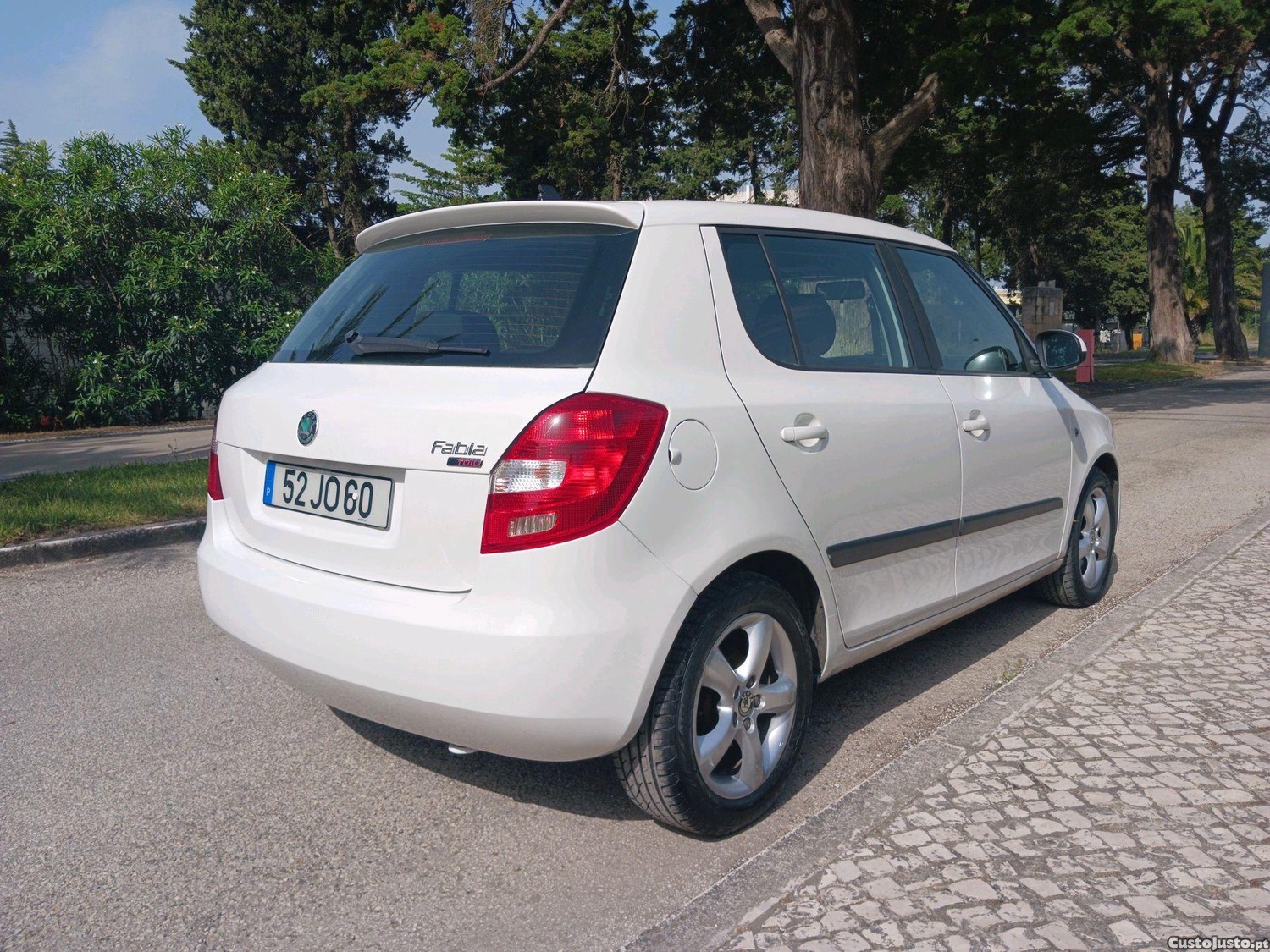 Skoda Fabia 1.6 Tdi 105cv — fotografia 8