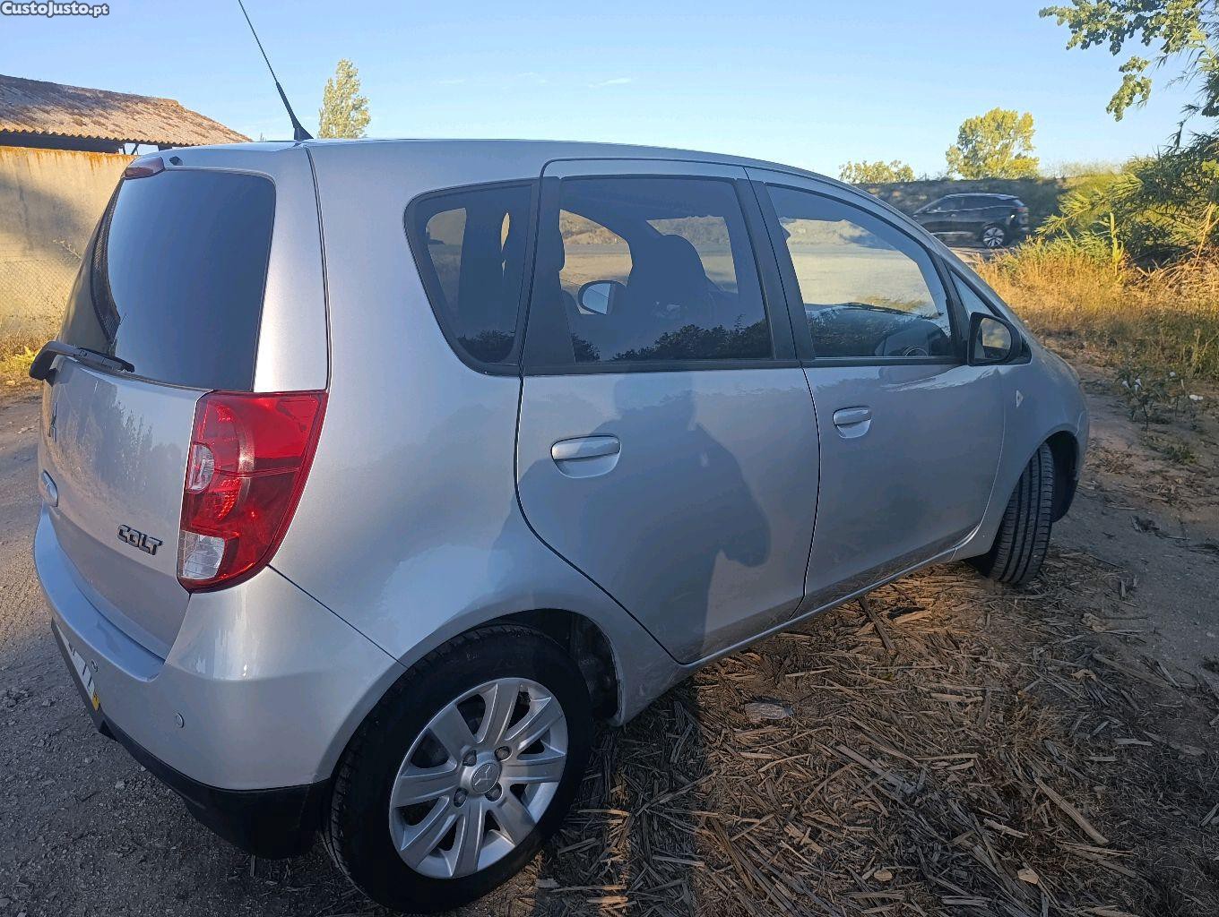 Mitsubishi Colt 1.3 — photo 3