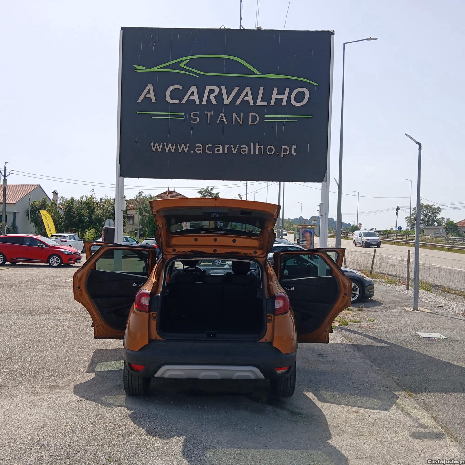Renault Captur 0.9 TCE Exclusive — photo 2