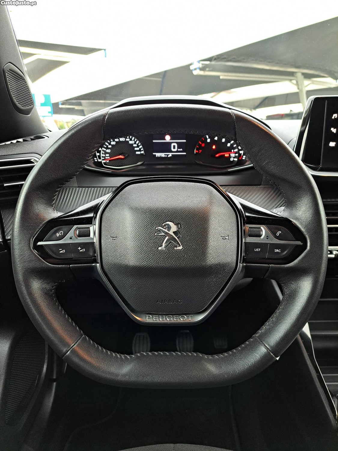 Peugeot 2008 1.2 PureTech Active Pack — fotografia 19