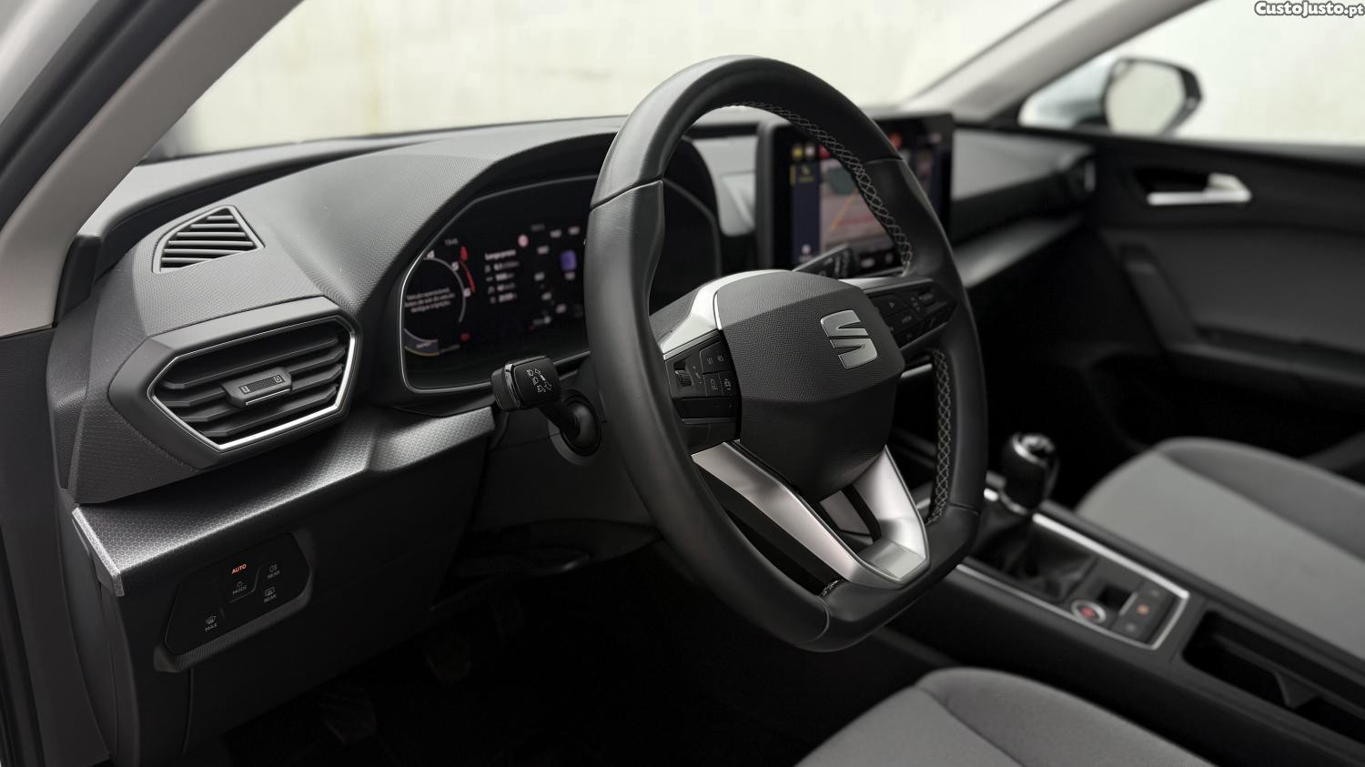 Seat Leon 2.0 TDI Style - 24 foto 3
