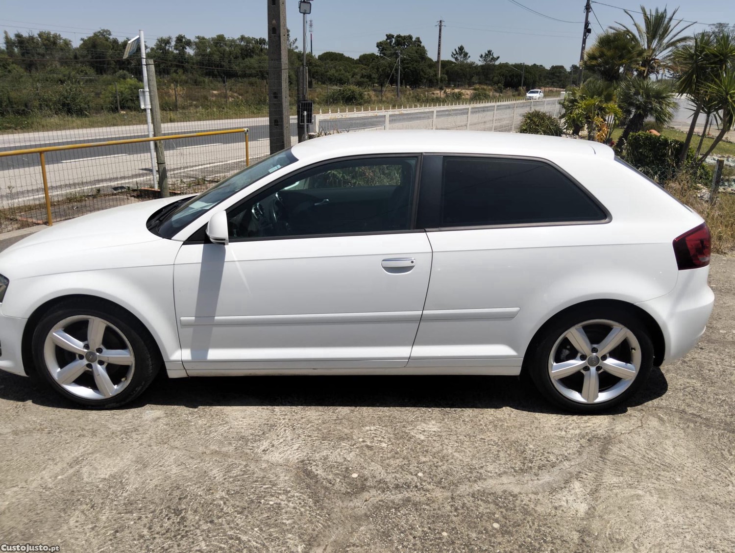 Audi A3 Atraction — fotografia 5