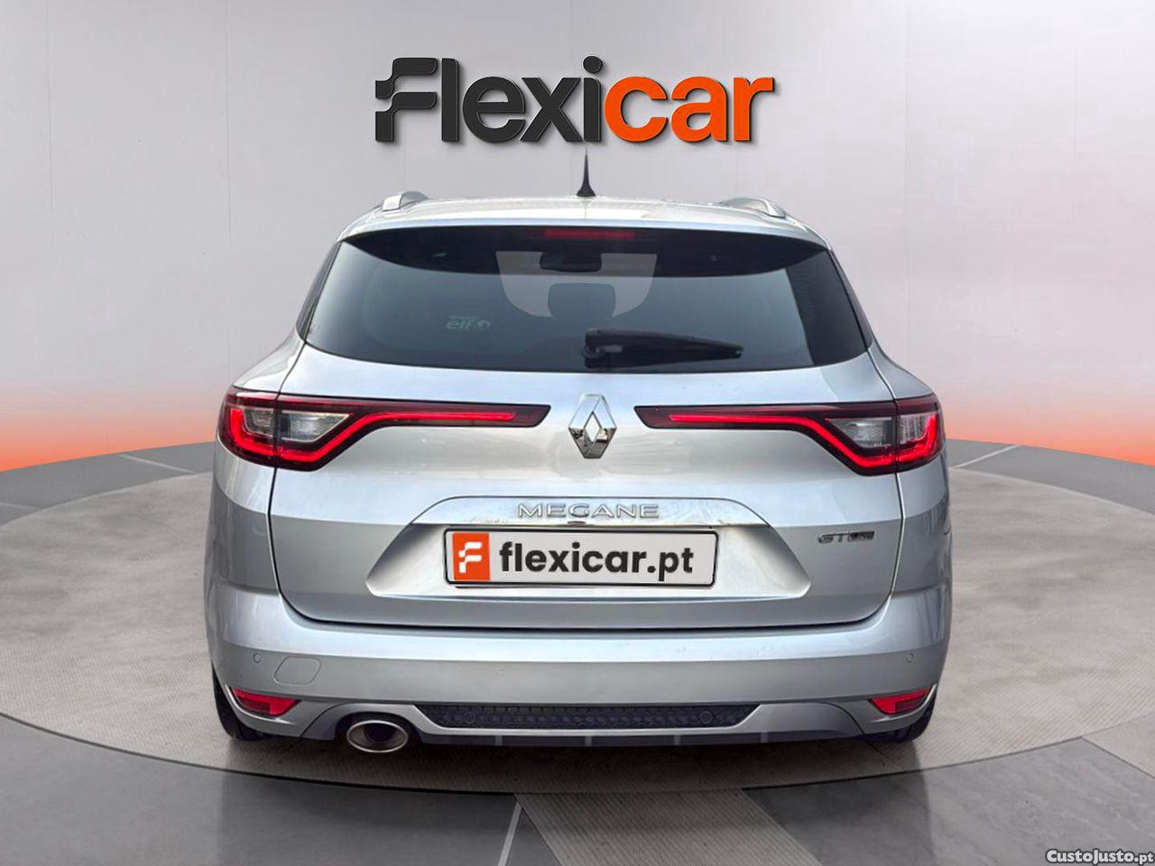 Renault Mégane Sport Tourer 1.3 TCe GT Line - 19 — photo 5