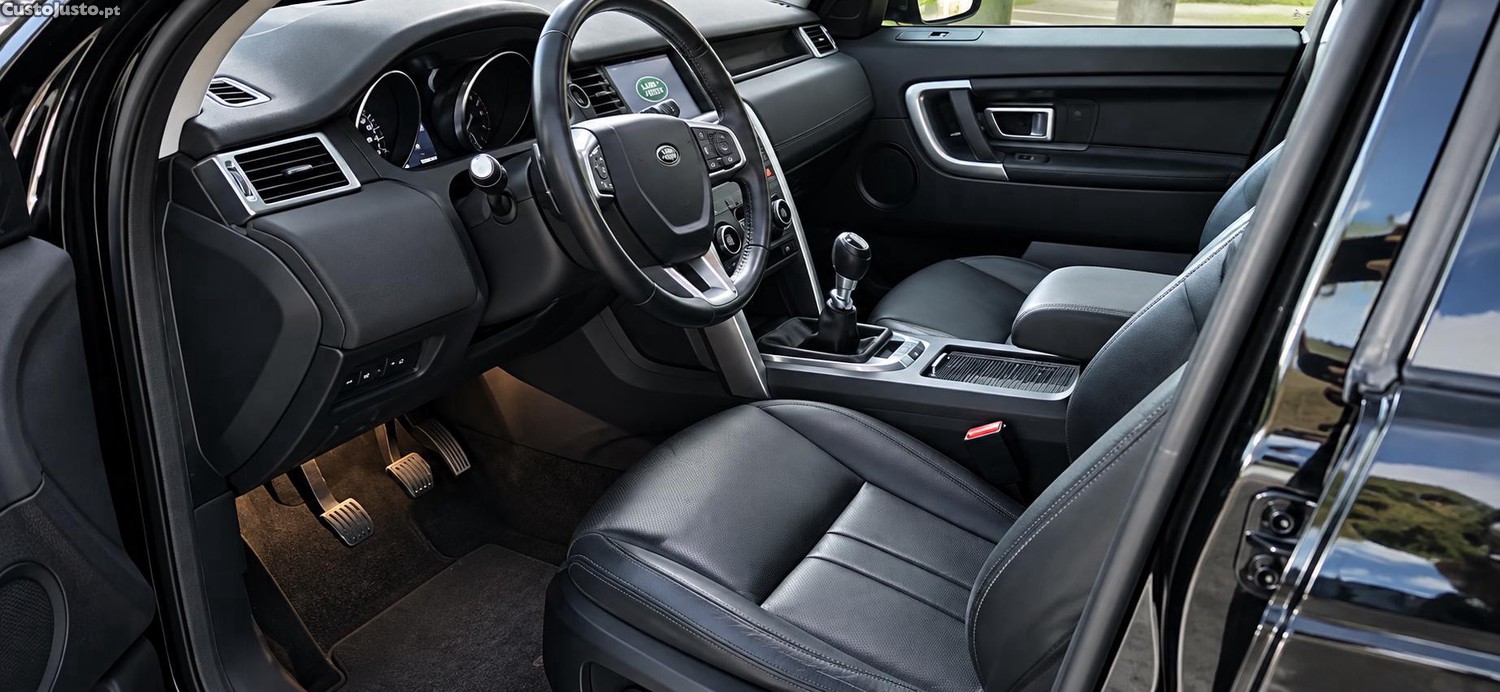 Land Rover Discovery Sport - 18 foto 4