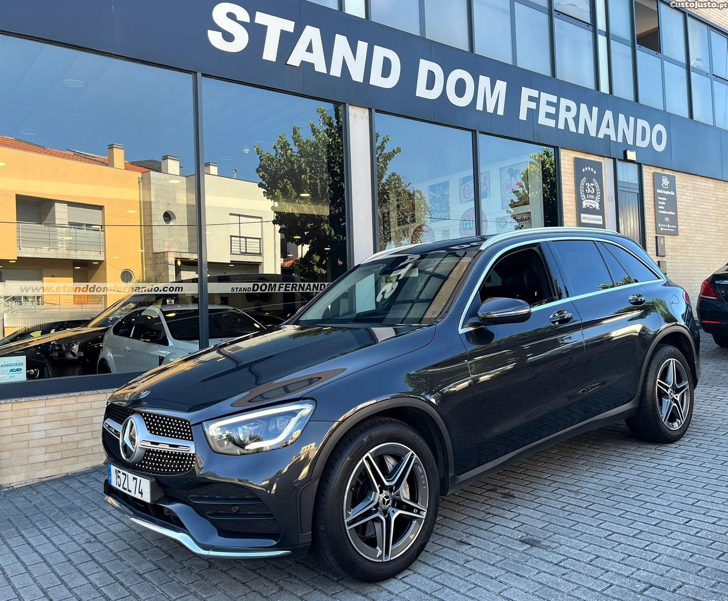 Mercedes-Benz GLC 300 d 4Matic AMG Line - 19 foto 2