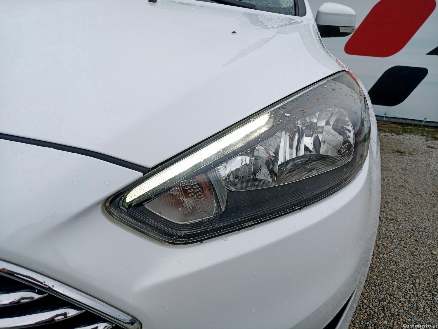 Ford Focus III (2) 1.5 TDCi 120cv Titanium — photo 2