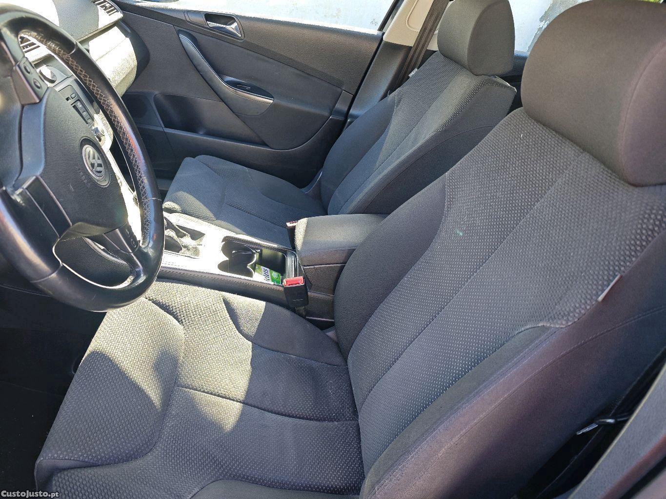 Volkswagen Passat 1.9 TDI Variant — fotografia 6