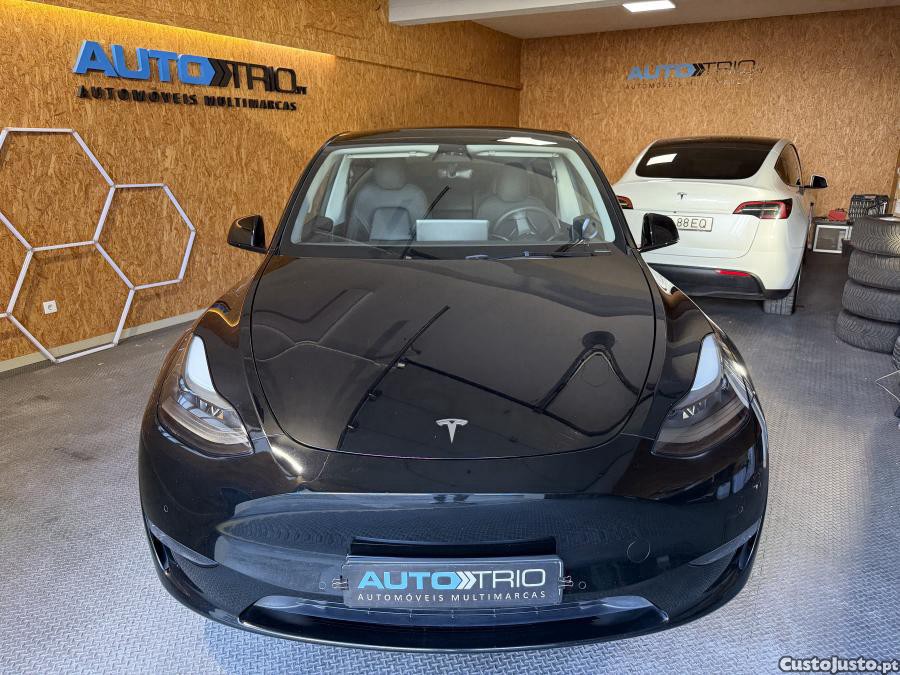 Tesla Model Y Long Range Tração - 22 foto 2