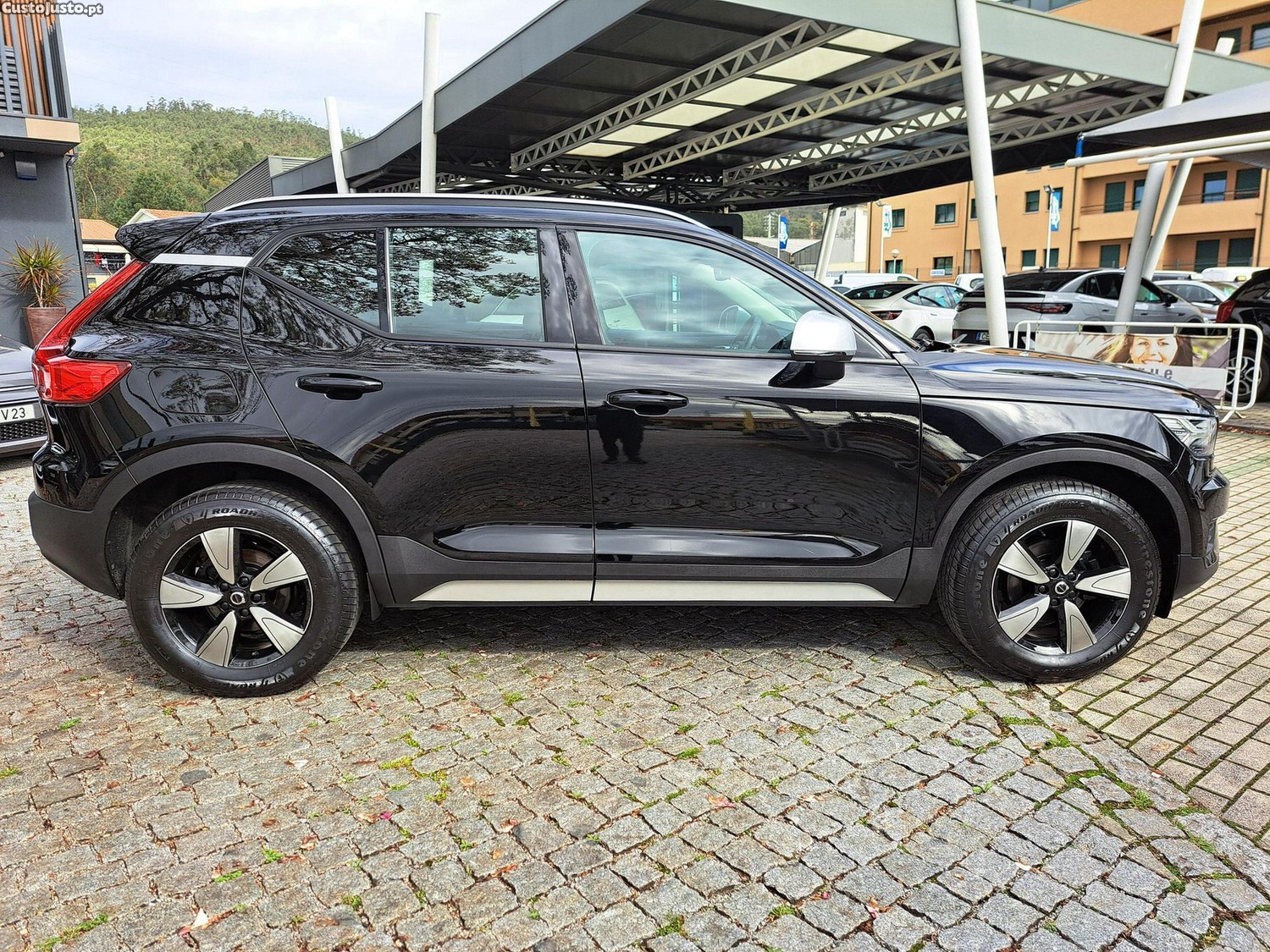 Volvo XC40 1.5 T2 Momentum Core - 22 foto 3