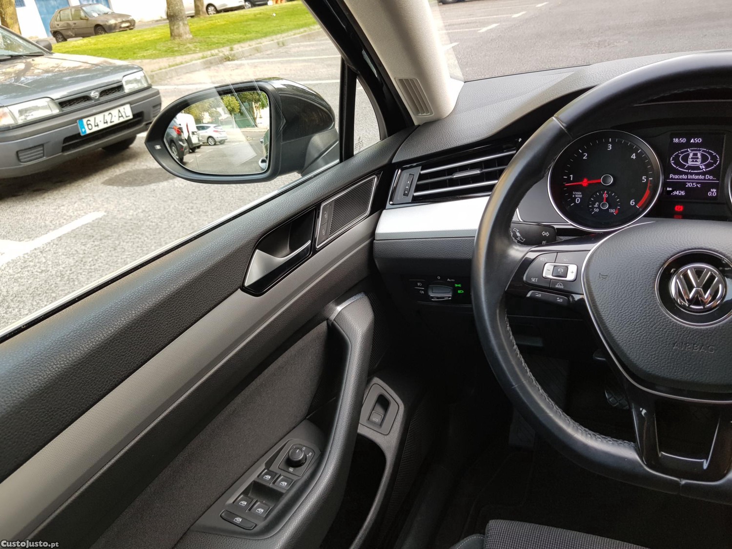 Volkswagen Passat SW 1.6 TDi 120cv GPS Nacional — fotografia 9