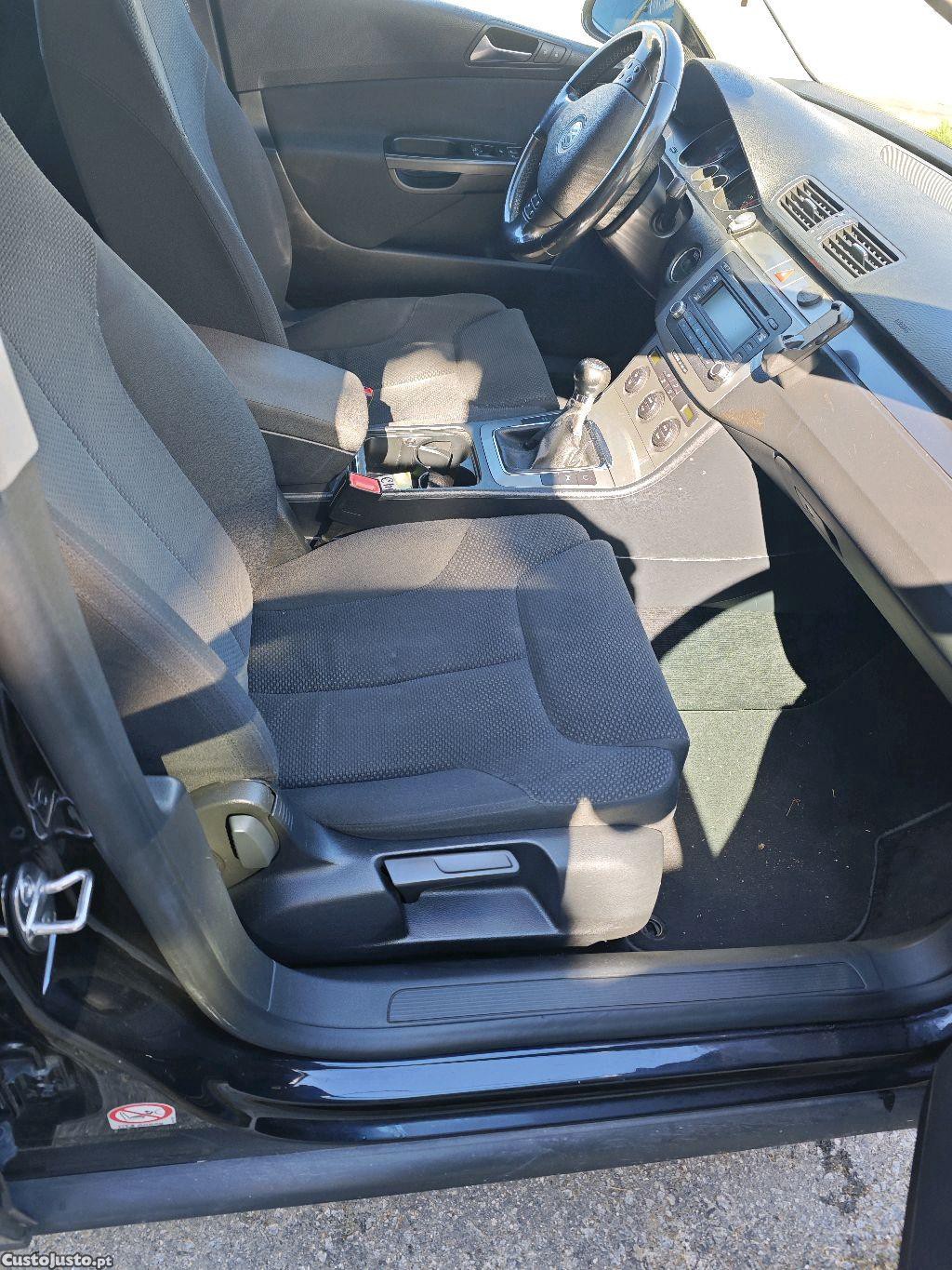 Volkswagen Passat 1.9 TDI Variant — fotografia 4