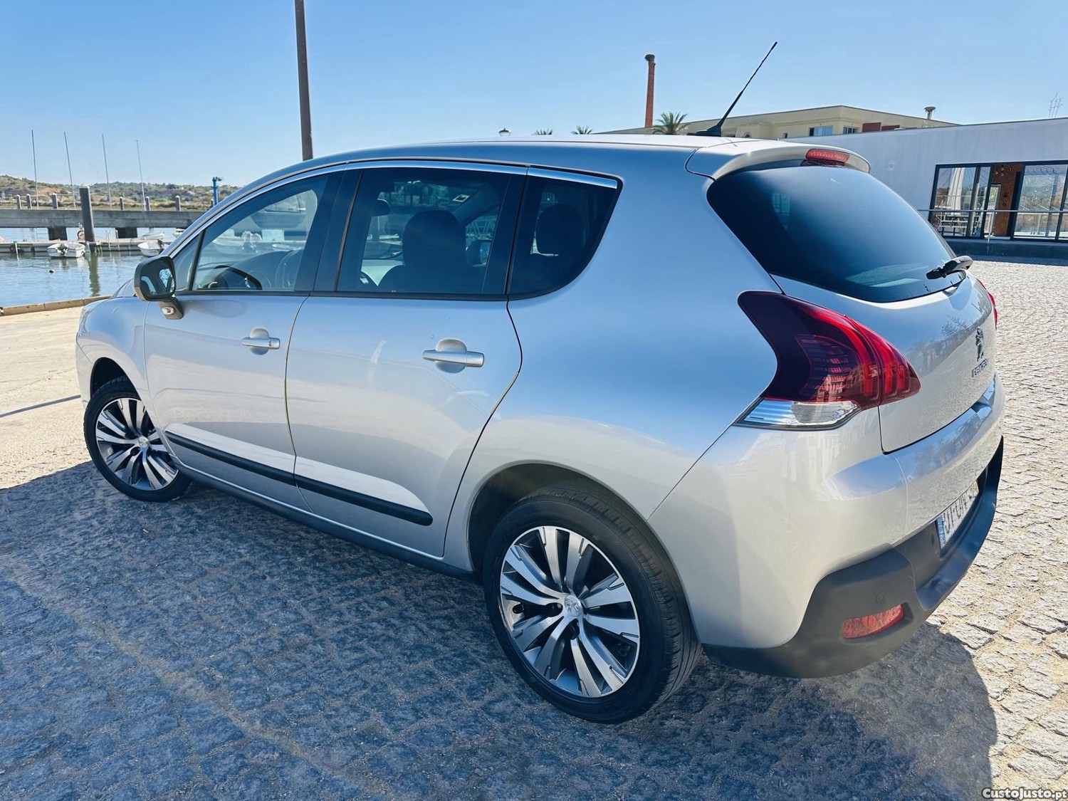 Peugeot 3008 ACTIVE 1.6 HDI 115 CV AUT. — photo 3