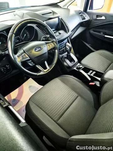 Ford C-Max 1.5 tdci titanium powershift — fotografia 4