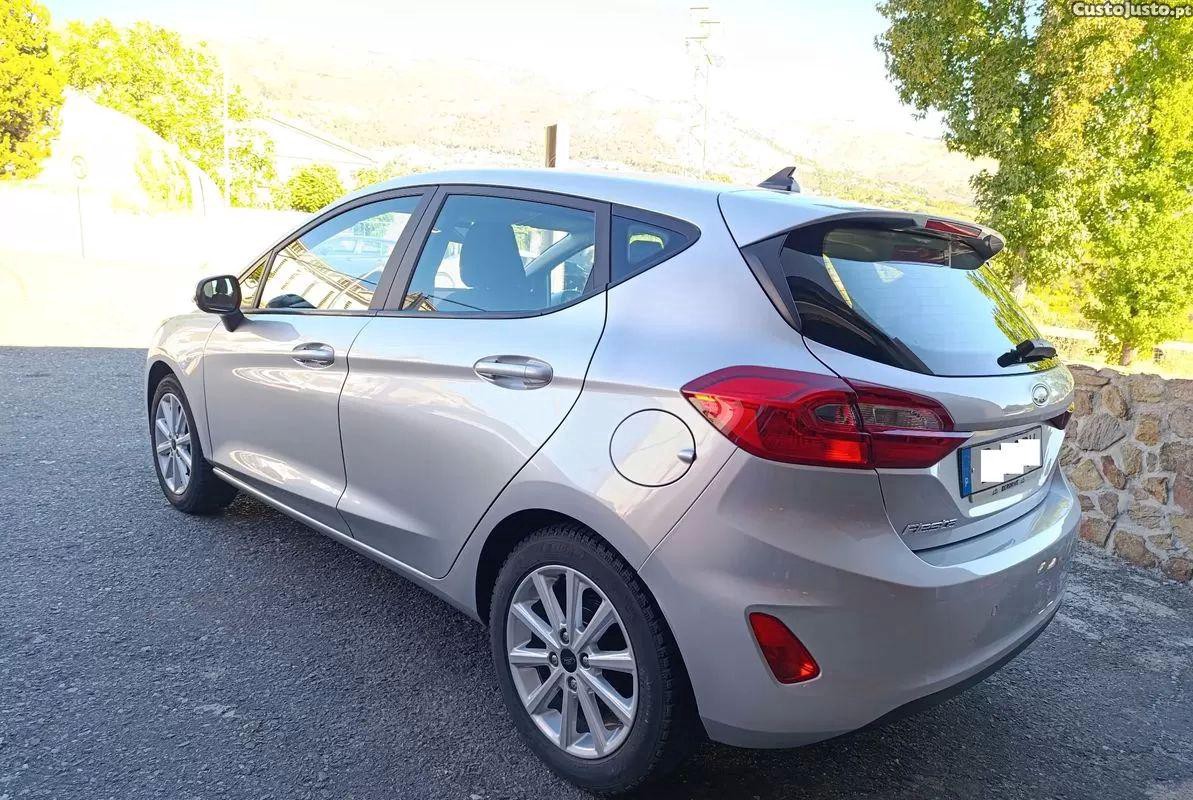 Ford Fiesta 1.5 tdci connected - 20 foto 5