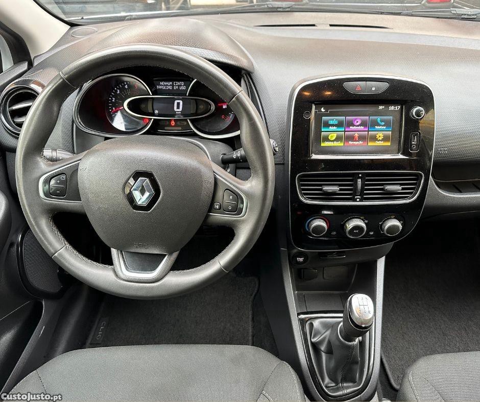 Renault Clio 0.9 TCE Limited — fotografia 12
