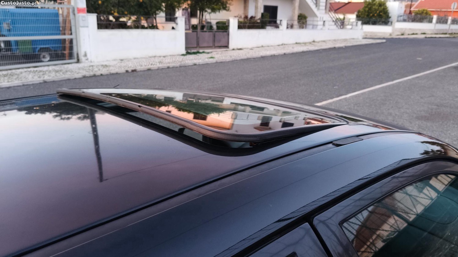 Mazda 2 (323/323F) — photo 4