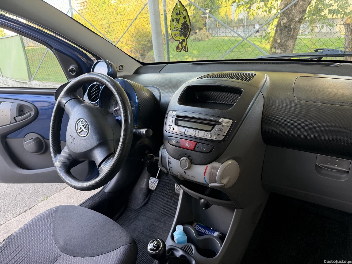 Toyota Aygo 1.0 — photo 3