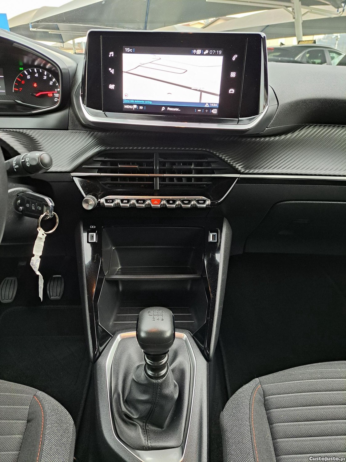 Peugeot 2008 1.2 PureTech Active Pack — fotografia 14