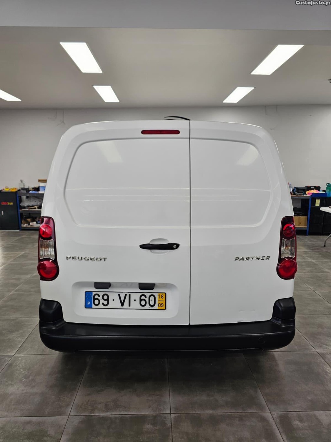 Peugeot Partner 3LUG-C/IVA-ACEITO TROCA — fotografia 7