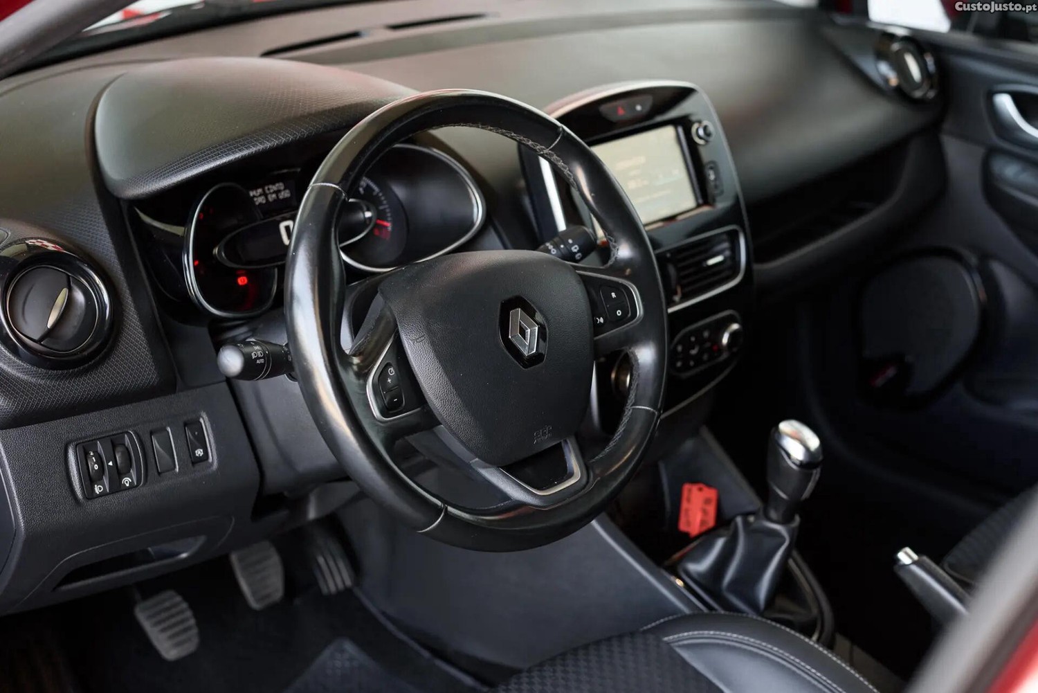 Renault Clio 1.5 dCi Limited EDition — fotografia 12