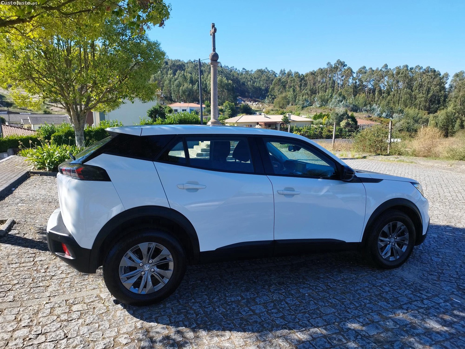 Peugeot 2008 1.5 BHDI ACTIVE PACK — fotografia 9