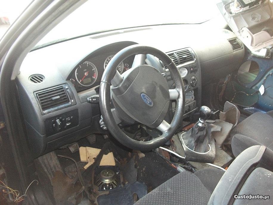 Ford Mondeo 1.8 TDCi para peças — photo 4