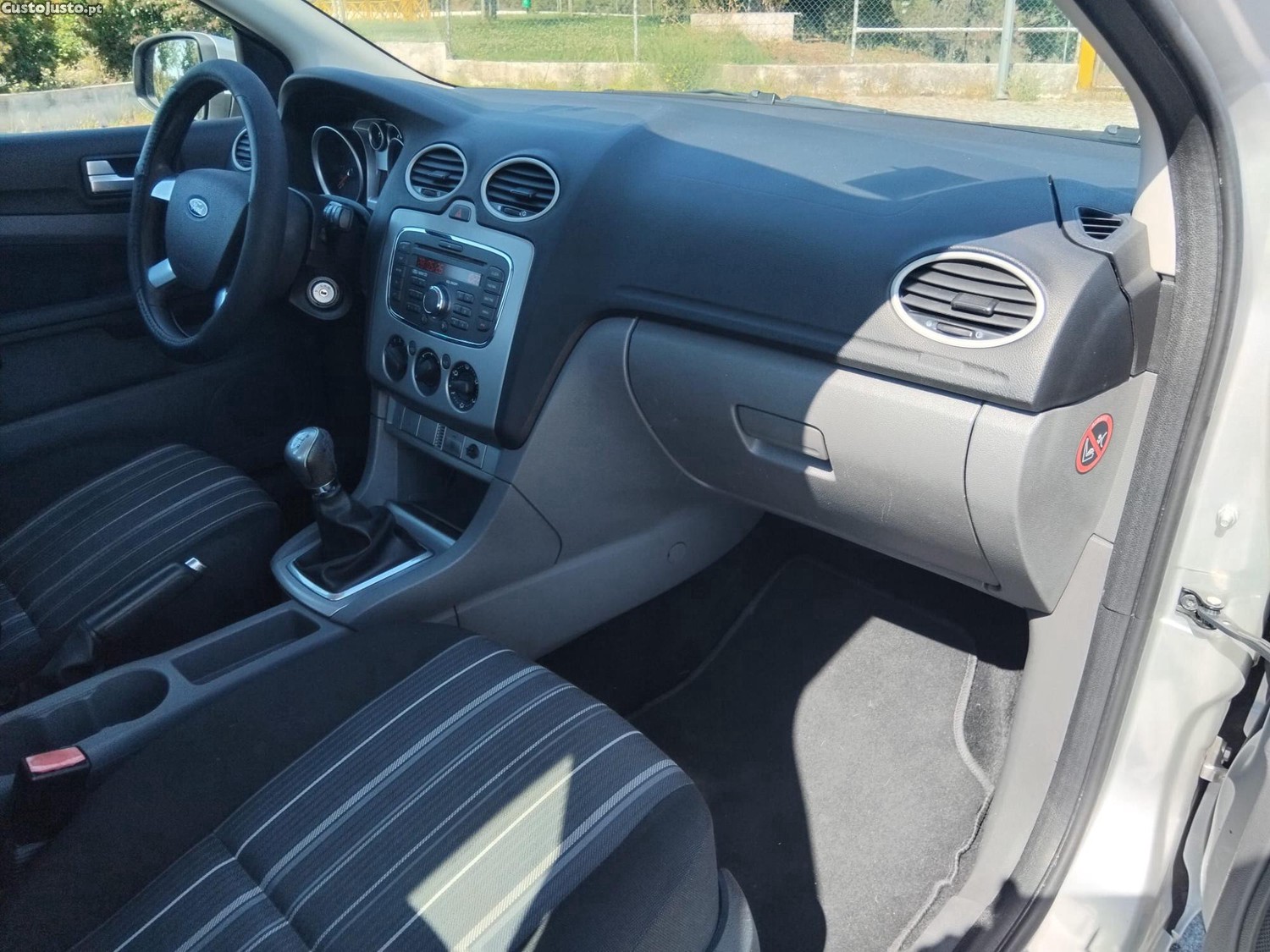 Ford Focus 1.6 TDCI ECOnetic — fotografia 3